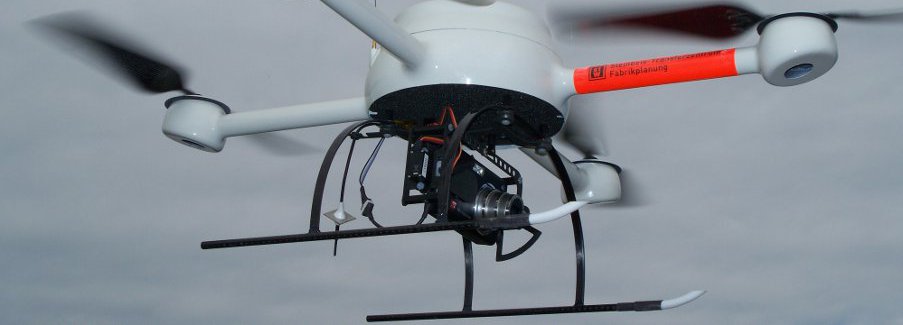 Steinbeis-Transferzentrum Fabrikplanung - RC gesteuerter Quadrocopter